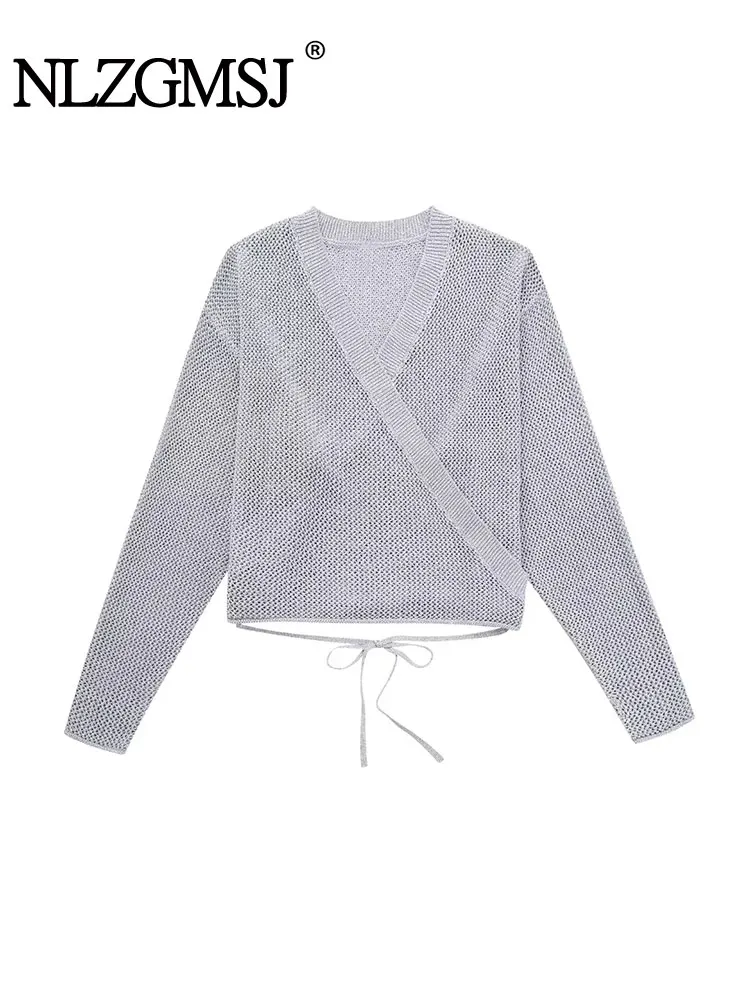 Nlzgmsj TRAF Early Autumn 2023 New sexy Ladies casual Versatile V-neck double placket long-sleeved tops jacket
Nlzgmsj TRAF Early Autumn 2023 New sexy Ladies casual Versatile V-neck double placket long-sleeved tops jacket