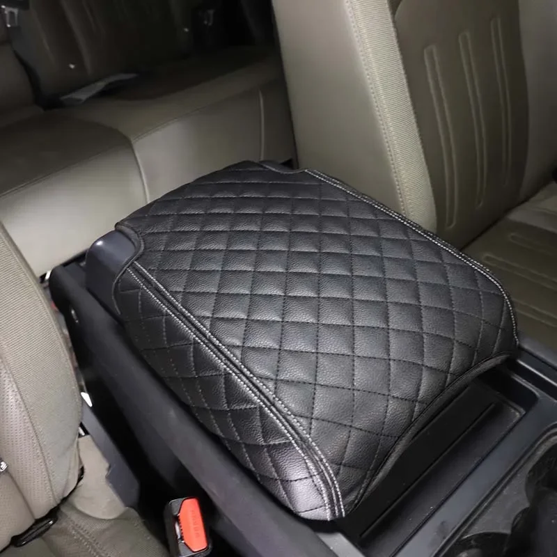 For Land Rover Defender 90 110 130 2020-2024 Leather Black Car Armrest Box Storage Box Cover Trim Stickers Car Accessories
For Land Rover Defender 90 110 130 2020-2024 Leather Black Car Armrest Box Storage Box Cover Trim Stickers Car Accessories