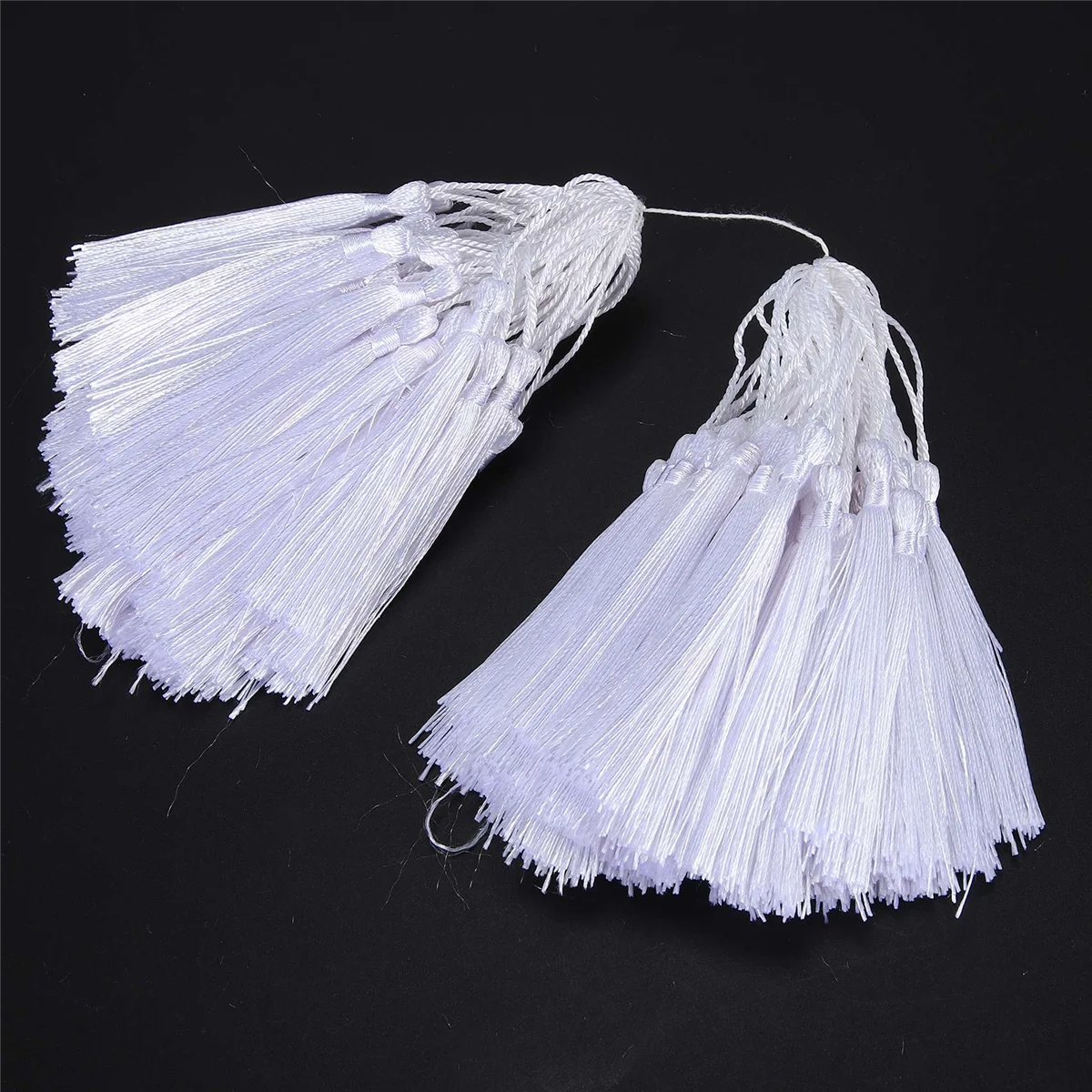 100Pcs White 13cm/5-Inch Handmade Soft Tassels Floss Bookmark Tassels for Jewelry Making, DIY Projects, Bookmarks
100Pcs White 13cm/5-Inch Handmade Soft Tassels Floss Bookmark Tassels for Jewelry Making, DIY Projects, Bookmarks