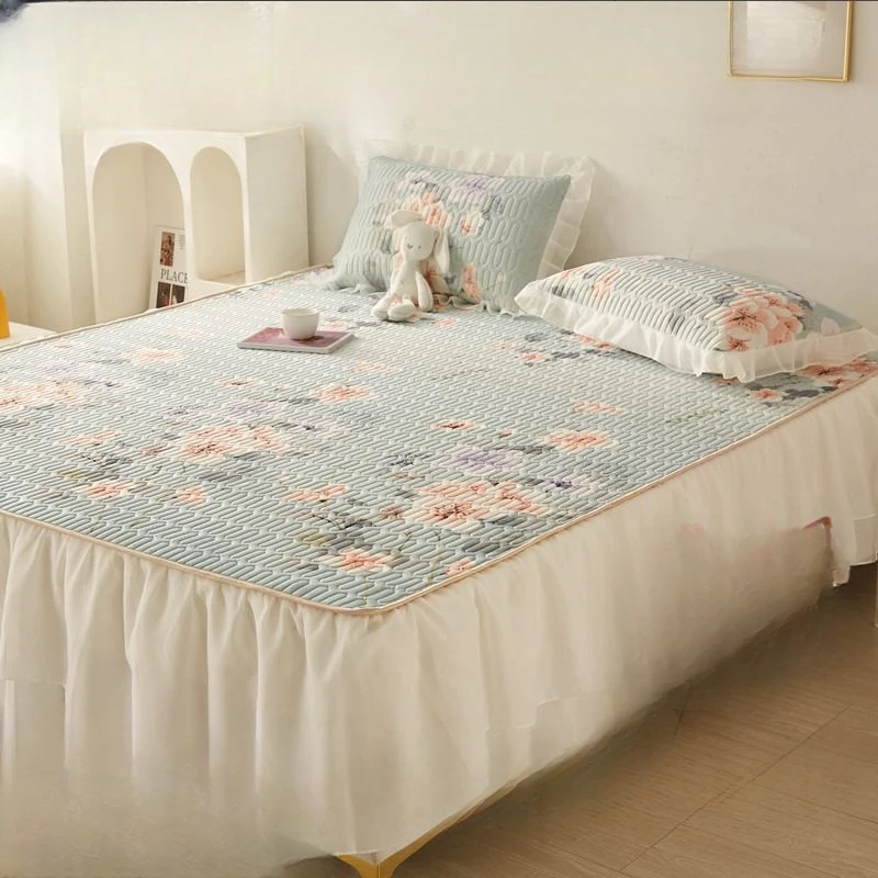 Three-Piece Latex Ice Silk Summer Mat Bed Skirt Washable Household with Bedspread Lace Mat Plant Flower Printing Simple Modern
Three-Piece Latex Ice Silk Summer Mat Bed Skirt Washable Household with Bedspread Lace Mat Plant Flower Printing Simple Modern