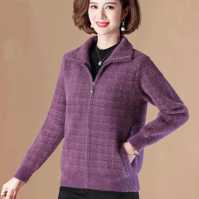 

2023 Autumn Winter Middle Aged Elderly Mother Imitation Mink Velvet Coat Thicken Zipper Women Cardigan Knitted Sweater Jacket
