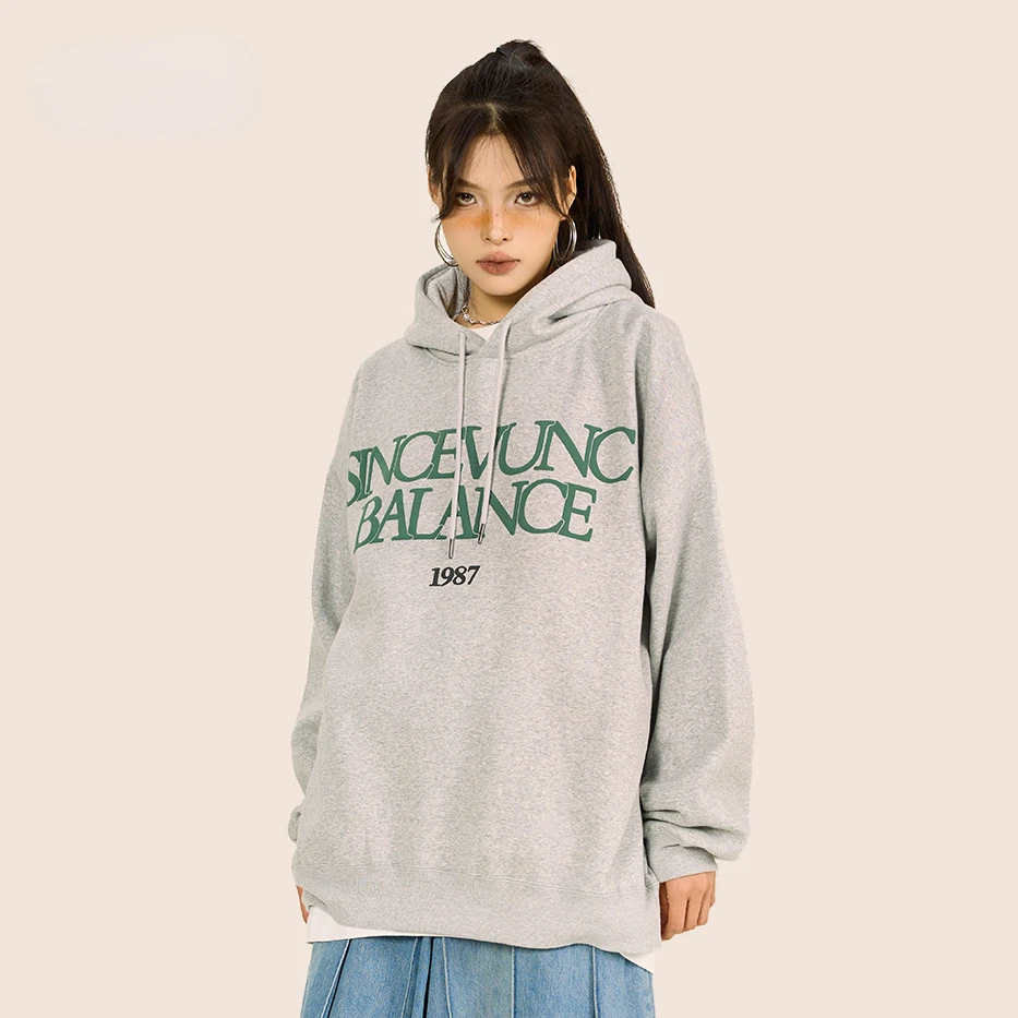 American Vintage Letter Pattern Printed Hooded Sweater for Men and Women Autumn New High Street Street Couple Top
American Vintage Letter Pattern Printed Hooded Sweater for Men and Women Autumn New High Street Street Couple Top