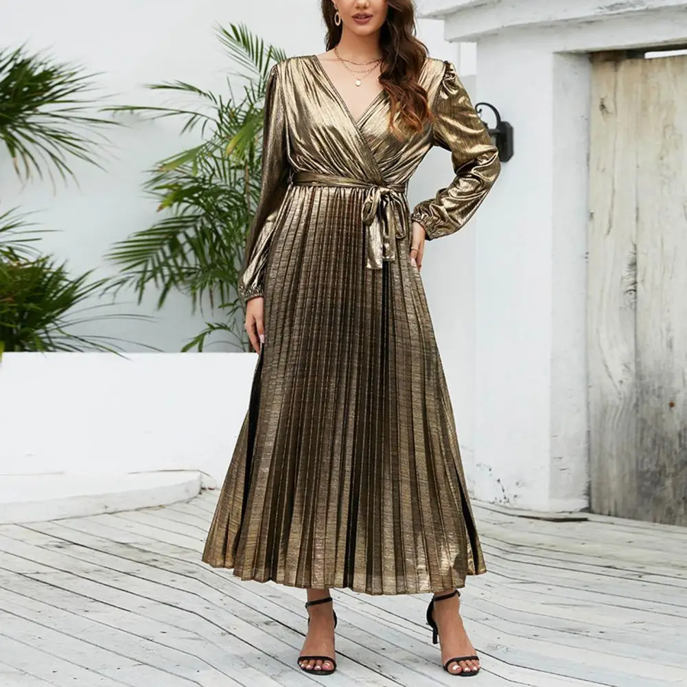 Solid Color Evening Dress Loose Waistline Dress Elegant V Neck Pleated High Waist Evening Dress with Long Sleeves for Prom
Solid Color Evening Dress Loose Waistline Dress Elegant V Neck Pleated High Waist Evening Dress with Long Sleeves for Prom