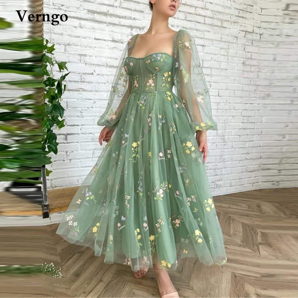 Verngo Fairy Green Floral Tulle Prom Dresses Puff Long Sleeves Sweetheart Printed Tea Length Formal Party Gowns With Pockets
Verngo Fairy Green Floral Tulle Prom Dresses Puff Long Sleeves Sweetheart Printed Tea Length Formal Party Gowns With Pockets