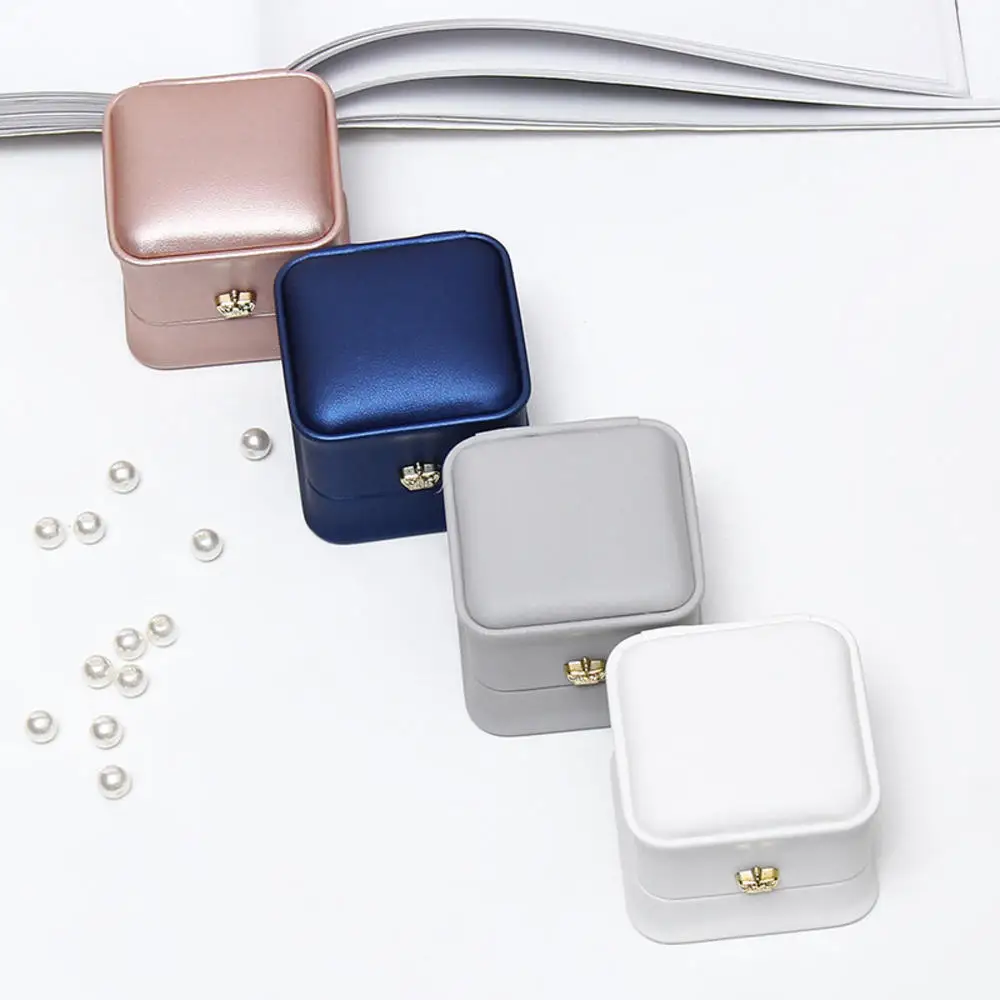 5.8x5.8x4.5cm Square Ring Box PU Leather Glossy Crown Shape Anniversary Gifts Jewlery Storage Organizer
5.8x5.8x4.5cm Square Ring Box PU Leather Glossy Crown Shape Anniversary Gifts Jewlery Storage Organizer