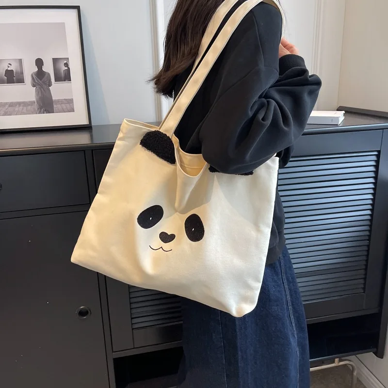 Luxury Brand Shoulder Bag New Japanese Simple Canvas Tote Shoulder Bag Cute Panda Large Capacity Female Shoulder Bag Handbag
Luxury Brand Shoulder Bag New Japanese Simple Canvas Tote Shoulder Bag Cute Panda Large Capacity Female Shoulder Bag Handbag