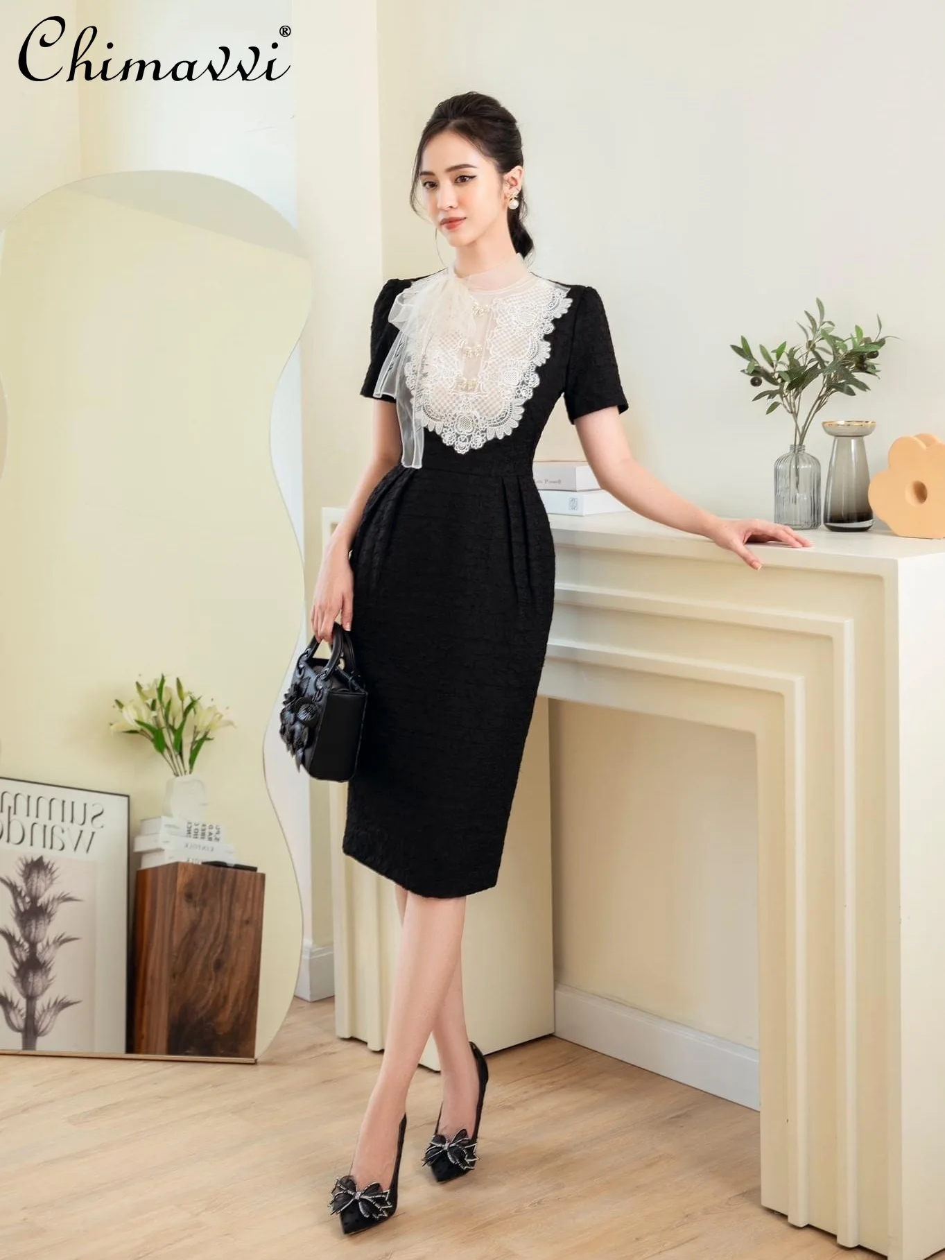 Fashion Black and White Stitching Lace Embroidered Ribbon Mesh Dress 2023 Summer New Commute Slim-Fit Elegant Long Dress Women
Fashion Black and White Stitching Lace Embroidered Ribbon Mesh Dress 2023 Summer New Commute Slim-Fit Elegant Long Dress Women