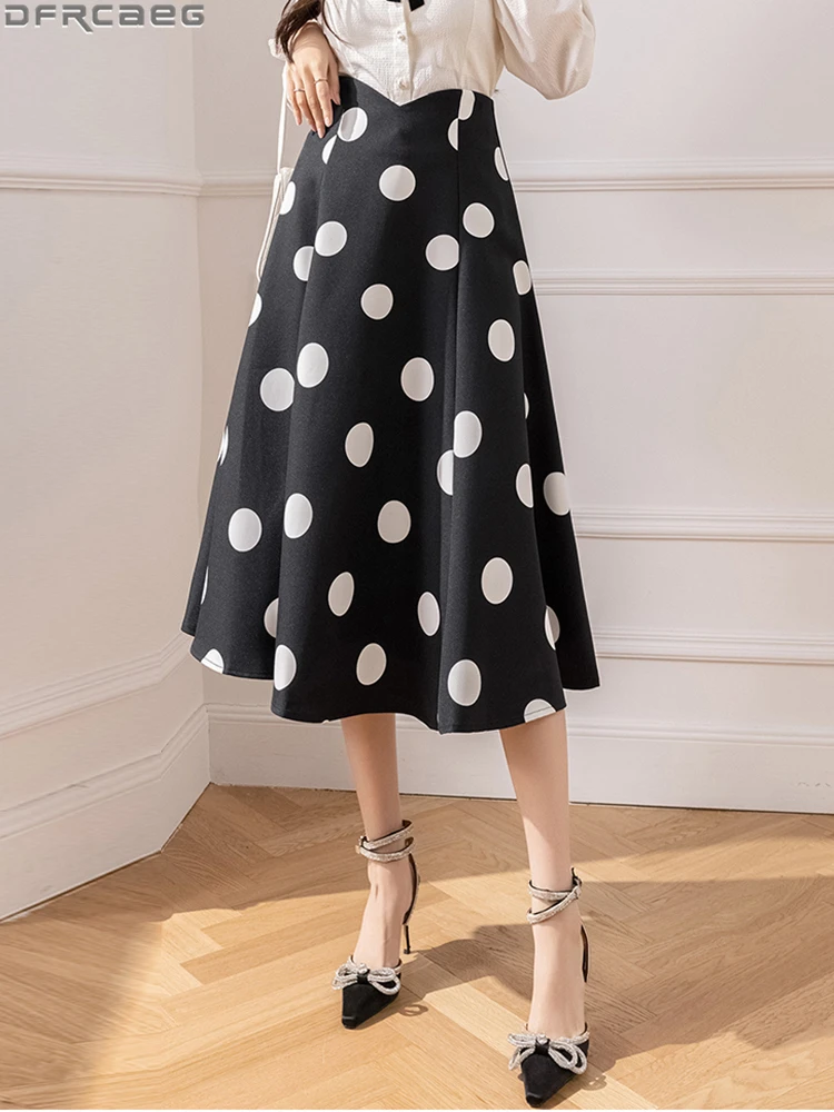 Fashion Streetwear Summer Maxi Skirt Women High Waist Wave Point Dots Jupe Longue Femme Elegant A-Line Big Swing Ladies Skirts
Fashion Streetwear Summer Maxi Skirt Women High Waist Wave Point Dots Jupe Longue Femme Elegant A-Line Big Swing Ladies Skirts