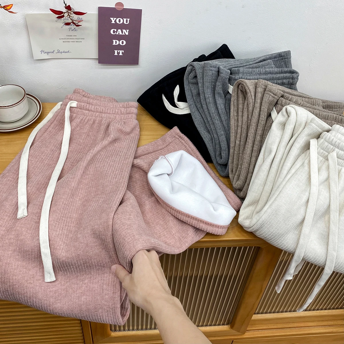 

Autumn Winter Women Corduroy Fleece Wide Leg Pants Leisure Loose Straight Thicken Trousers Solid All-matched Warm Female Pant