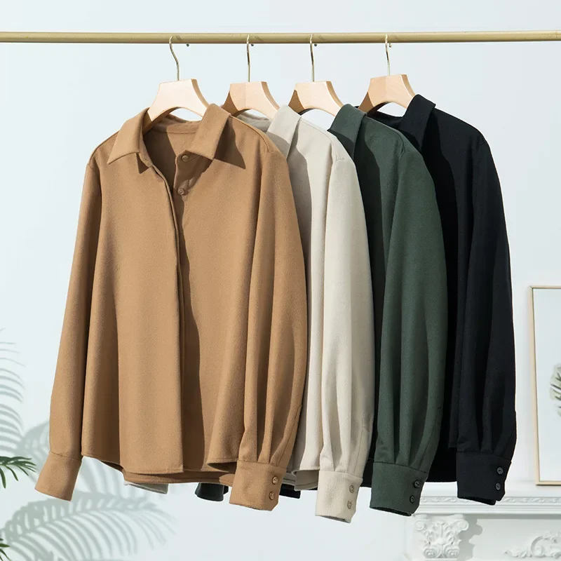 Women's Autumn and Winter Vintage Simple Wool and Silk Warm Solid Loose Long-sleeved Blouses Office Lady Shirt
Women's Autumn and Winter Vintage Simple Wool and Silk Warm Solid Loose Long-sleeved Blouses Office Lady Shirt