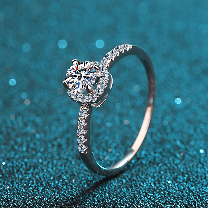 0.5CT D Colorful VVS1 EX Round Mossstone Ring 925 Sterling Silver Eternal Ring Women's Engagement Wedding Luxury Valentine's Day
0.5CT D Colorful VVS1 EX Round Mossstone Ring 925 Sterling Silver Eternal Ring Women's Engagement Wedding Luxury Valentine's Day