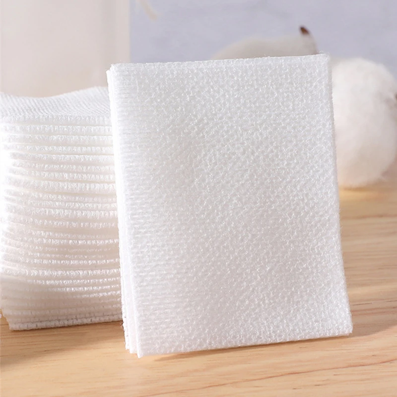 200pcs Disposable Cosmetic Cotton Mask Mummy Gauze for Face Makeup Cotton Pads Stretchable Elasticity Wet Compress Wipe Cleaning
200pcs Disposable Cosmetic Cotton Mask Mummy Gauze for Face Makeup Cotton Pads Stretchable Elasticity Wet Compress Wipe Cleaning