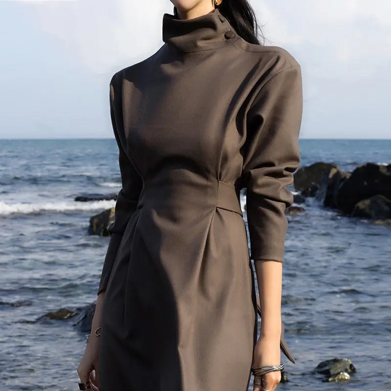 Autumn Women's New Style Fashionable and Elegant Half High Collar Solid Color Dress Winter Loose and Comfortable Long Dress
Autumn Women's New Style Fashionable and Elegant Half High Collar Solid Color Dress Winter Loose and Comfortable Long Dress