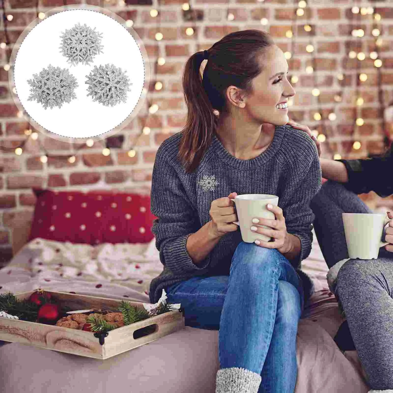 Glitter Silver Bepowder Nonwoven Snowflake Applique Fabric Patch for Party DIY Clothing Appliques Sewing Accessories 
Glitter Silver Bepowder Nonwoven Snowflake Applique Fabric Patch for Party DIY Clothing Appliques Sewing Accessories