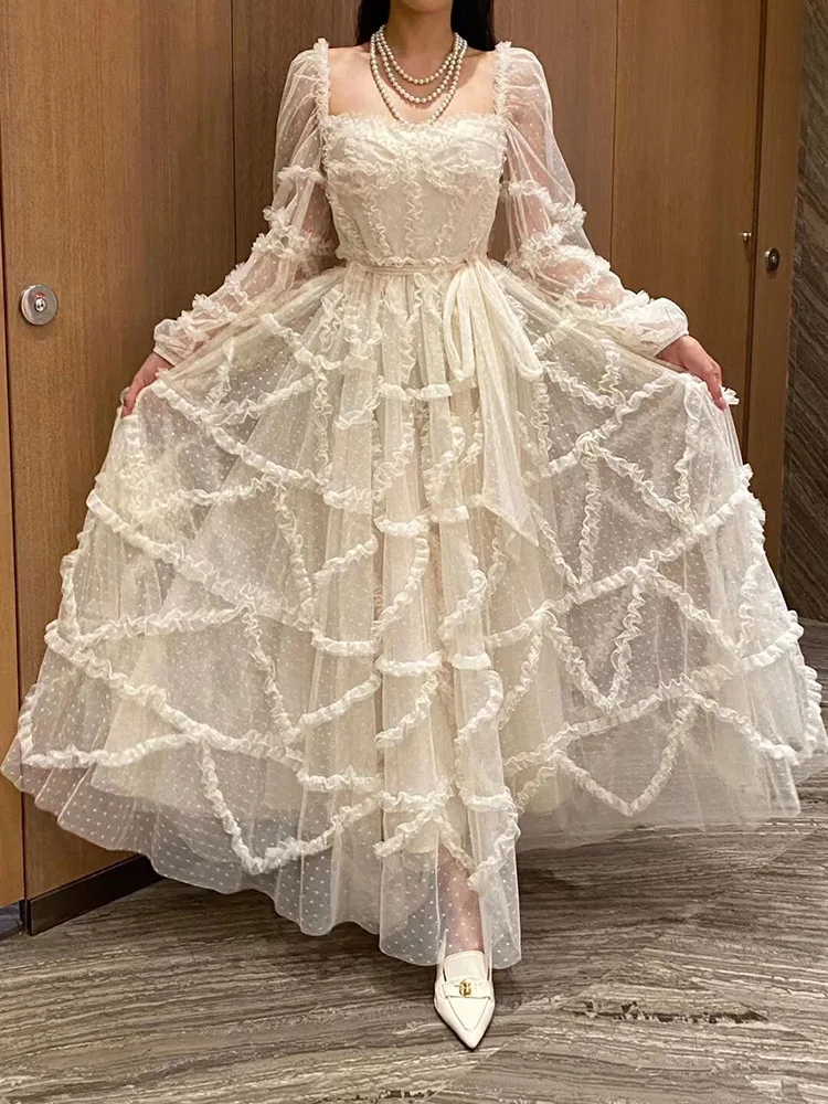 Fashion Women's Dress 2024 Spring New Wooden Ear Lace Square Collar Waist Swing Mesh Long Dress Free Shipping
Fashion Women's Dress 2024 Spring New Wooden Ear Lace Square Collar Waist Swing Mesh Long Dress Free Shipping