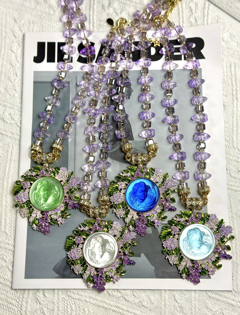KF Europe and the United States 2024 Fashion Trend of Sweet and Fresh Cute Spirit Purple Romantic Lavender Sleep Angel Magnetic
KF Europe and the United States 2024 Fashion Trend of Sweet and Fresh Cute Spirit Purple Romantic Lavender Sleep Angel Magnetic