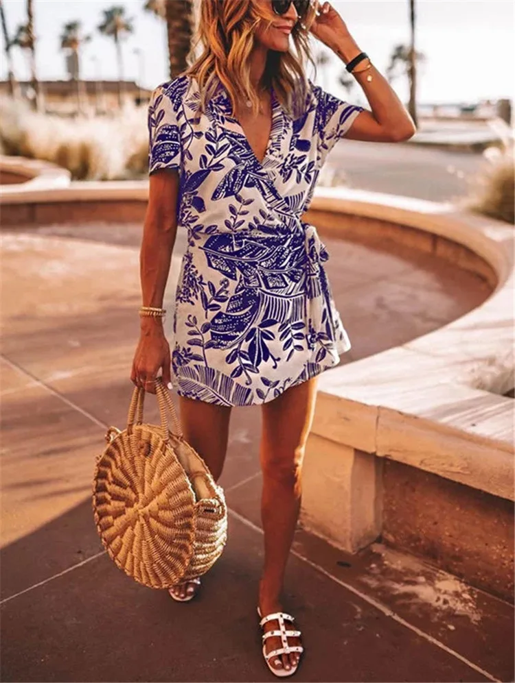 

Women's Vacation Dress for Summer 2024 The Latest Ol Commuting V-Neck Fashion Print Short Sleeved Tie Up Suit Collar Beach Skirt