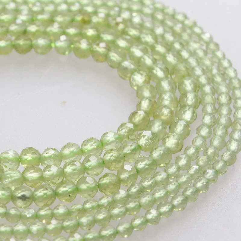 

Natural Stone Beads Small Faceted Peridot Crystal Loose Beads 2 3 4mm Gemstone For Bracelet Necklace Jewelry Earrings Making
