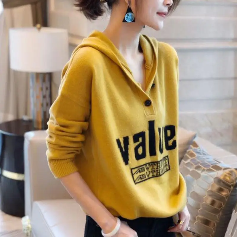 Casual Solid Color Letter Hooded Sweaters Autumn Winter Stylish Button Korean All-match Commute Female Clothing Knitted Jumpers
Casual Solid Color Letter Hooded Sweaters Autumn Winter Stylish Button Korean All-match Commute Female Clothing Knitted Jumpers