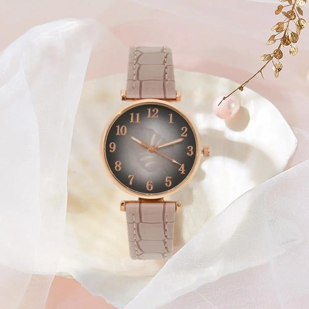 

Женские часы, элегантные женские цифровые часы с листьями, элегантные кварцевые часы с рисунком листьев и регулируемым ремешком из искусственной кожи для женщин