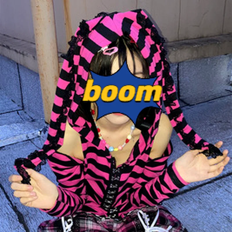 Kawaii Pink Black Striped Hoodie Japanese Harajuku Girl Sweet Print T-shirts Long Sleeve Women Cute Rabbit Ears Hooded Tops Goth
Kawaii Pink Black Striped Hoodie Japanese Harajuku Girl Sweet Print T-shirts Long Sleeve Women Cute Rabbit Ears Hooded Tops Goth