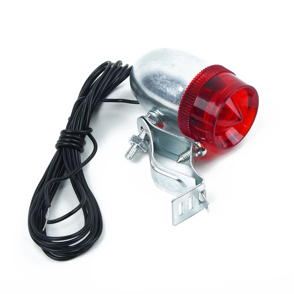 9x2.5cm 12V 6W Retro MTB Bike Rear Indicator Red Light Cable Holder Taillight Safety Warning Lamp Bicycle Accessories
9x2.5cm 12V 6W Retro MTB Bike Rear Indicator Red Light Cable Holder Taillight Safety Warning Lamp Bicycle Accessories