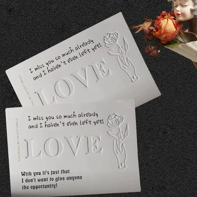 Luxury invitation card emboss/deboss logo recycle cotton paper business card printing with own logo
Luxury invitation card emboss/deboss logo recycle cotton paper business card printing with own logo