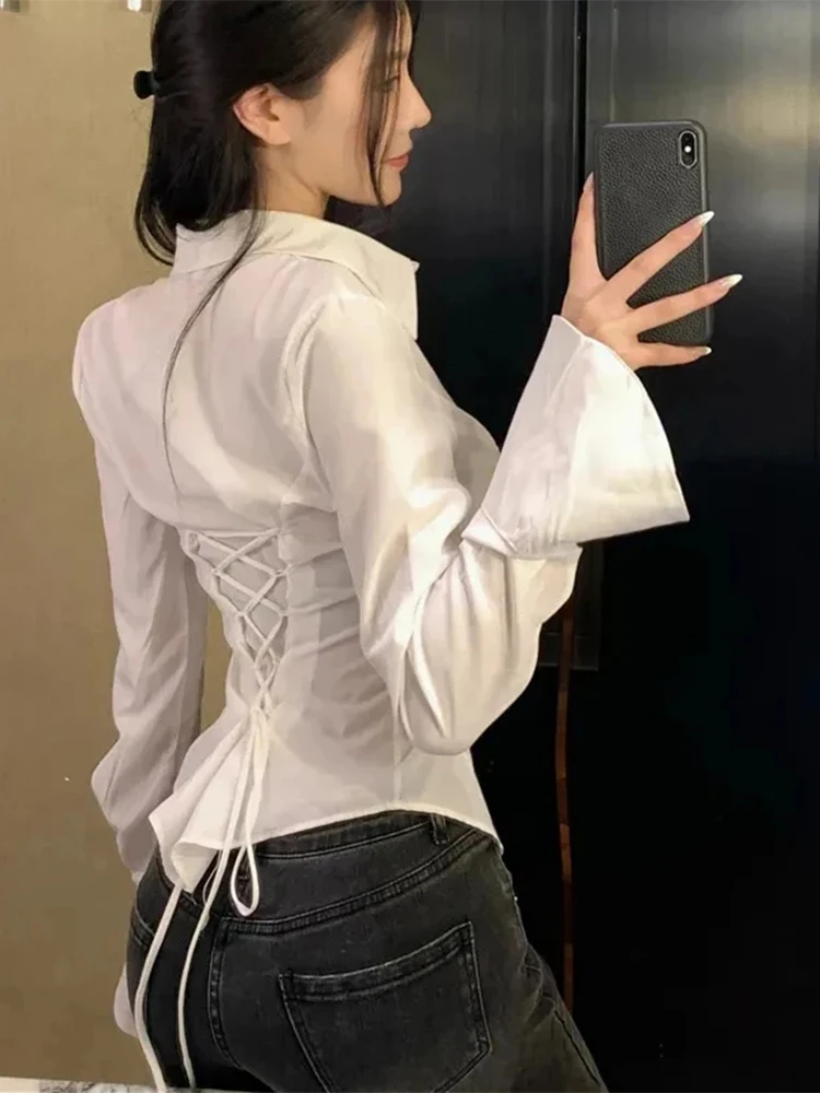 Sexy Bandage Shirts Women Flare Sleeve Lapel Slim Female T-Shirt 2024 Spring Summer High Street Fashion Single-breasted Lady Top
Sexy Bandage Shirts Women Flare Sleeve Lapel Slim Female T-Shirt 2024 Spring Summer High Street Fashion Single-breasted Lady Top