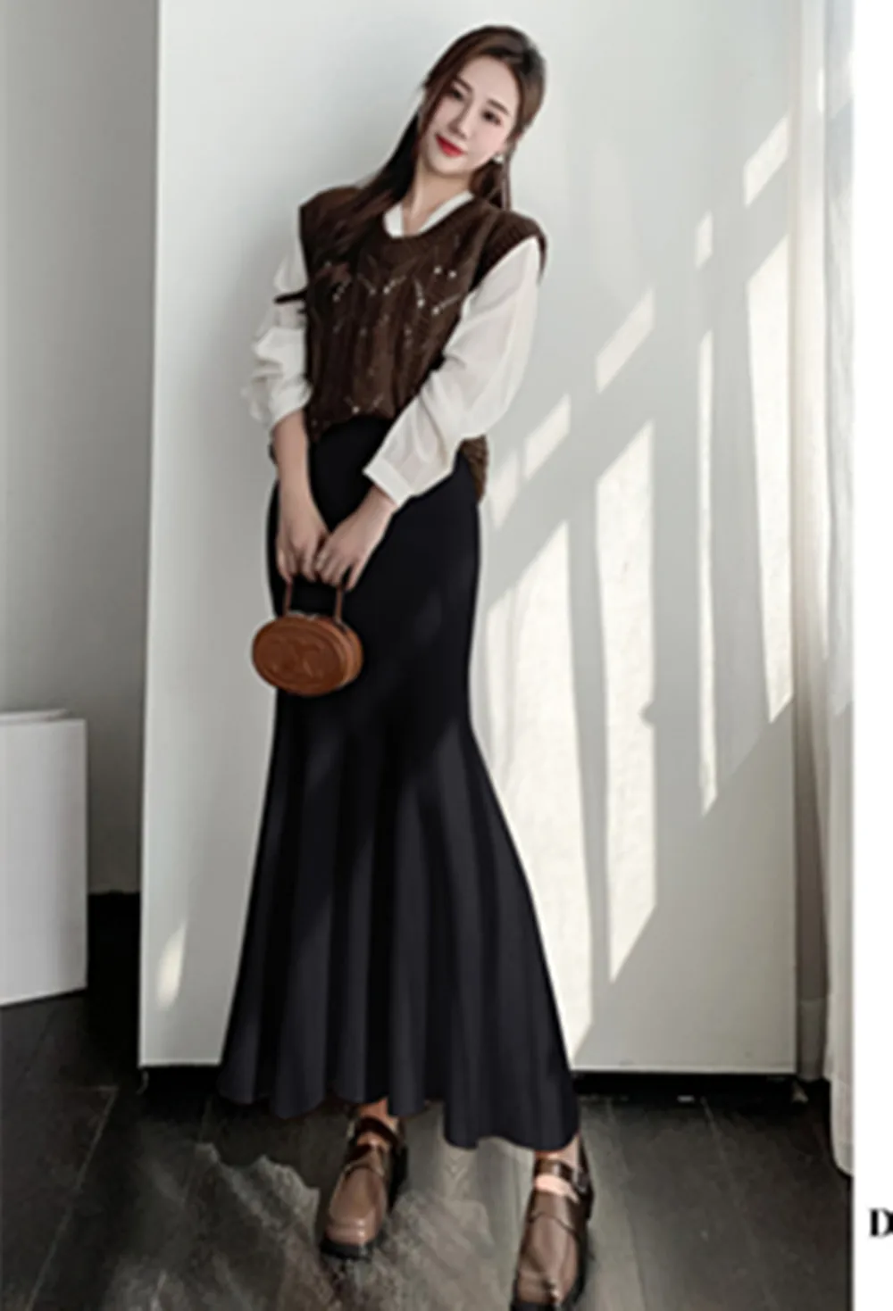 2022 Autumn and Winter Skirt High Waist Show Thinness Apricot Color Pink Black Free Shipping
2022 Autumn and Winter Skirt High Waist Show Thinness Apricot Color Pink Black Free Shipping