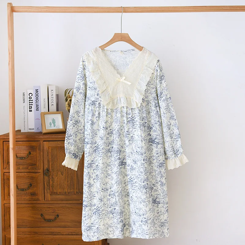 Летняя кружевная ночная рубашка с длинным рукавом и V-образным вырезом, милая Домашняя одежда, свободная повседневная пикантная одежда для сна из хлопка и крепа, Женское ночное платье 
Летняя кружевная ночная рубашка с длинным рукавом и V-образным вырезом, милая Домашняя одежда, свободная повседневная пикантная одежда для сна из хлопка и крепа, Женское ночное платье