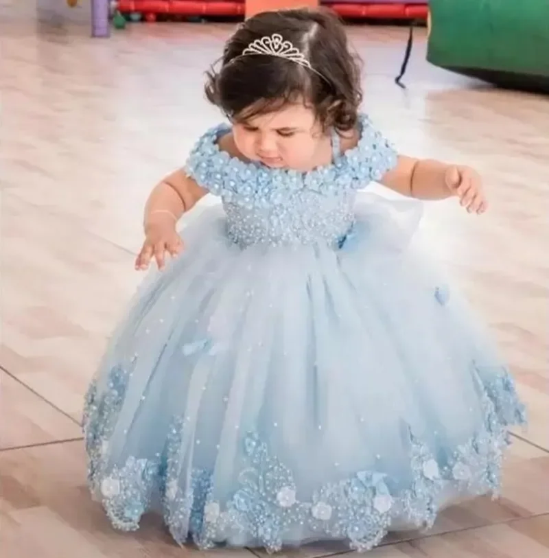 

Baby Girls Dresses Off Shoulder Pearls Lace Butterflies Flower Girl Dress Infant First Birthday Party Gown Flower Girl Dresses