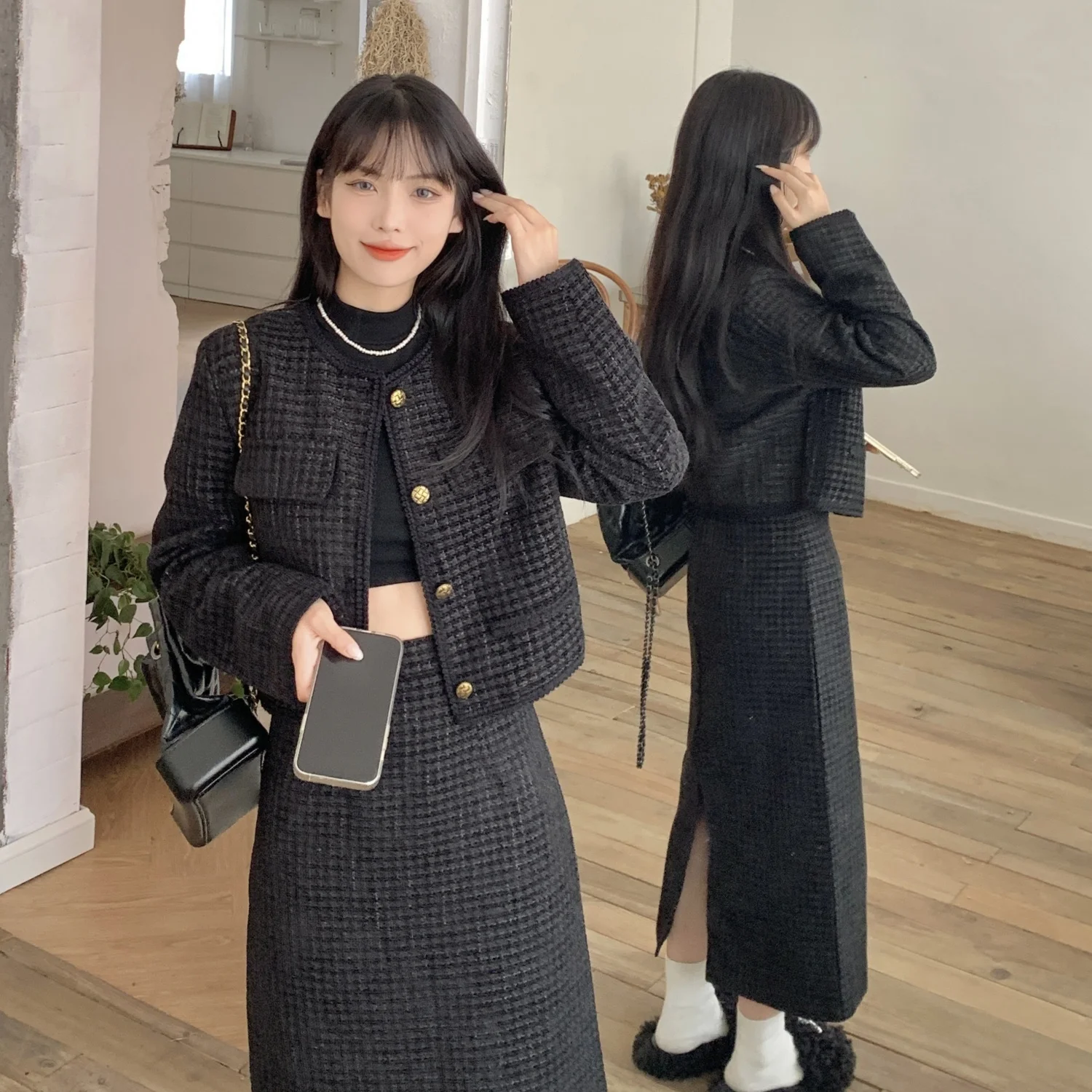 UNXX 2023 New Fashion Minimalist Set Autumn Winter Plus Size Chubby Elegant Slimming Jacket Midi Skirt 2 Pieces High Quality
UNXX 2023 New Fashion Minimalist Set Autumn Winter Plus Size Chubby Elegant Slimming Jacket Midi Skirt 2 Pieces High Quality