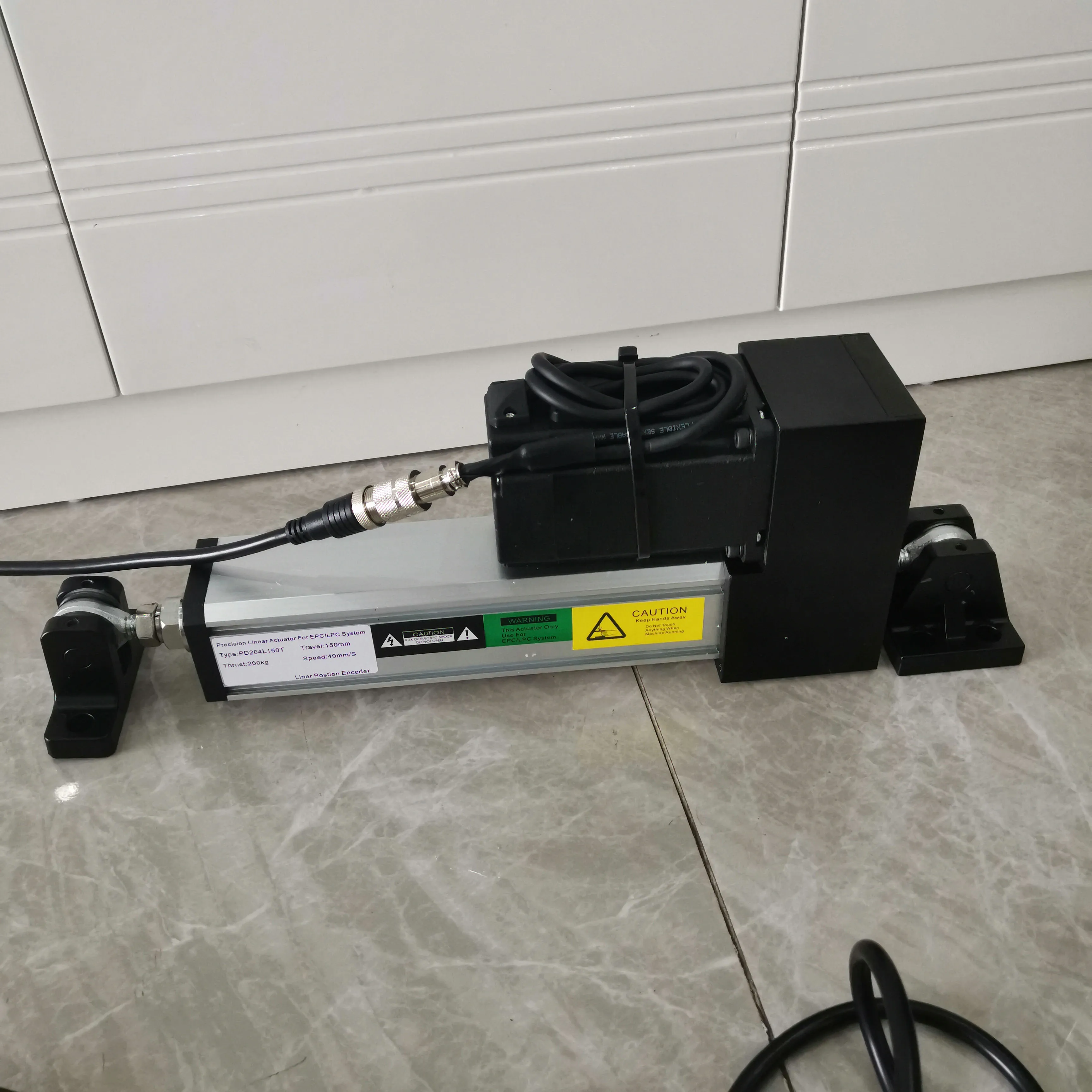 PD204L150T Precision Linear Actuator For EPC/LPC System Travel:150mm Thrust:200kg Speed:40mm/S
PD204L150T Precision Linear Actuator For EPC/LPC System Travel:150mm Thrust:200kg Speed:40mm/S
