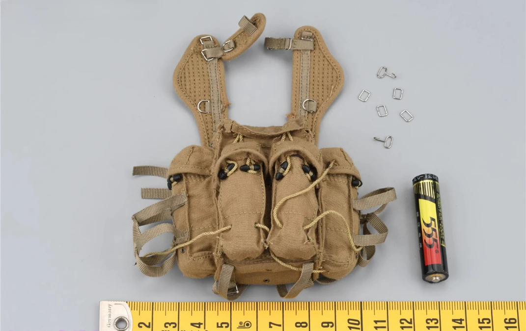 UKINDOU 1/6 Soldier UD9019 RD54 Backpack Model for 12 '' Soviet VDV Airborne Troops
UKINDOU 1/6 Soldier UD9019 RD54 Backpack Model for 12 '' Soviet VDV Airborne Troops
