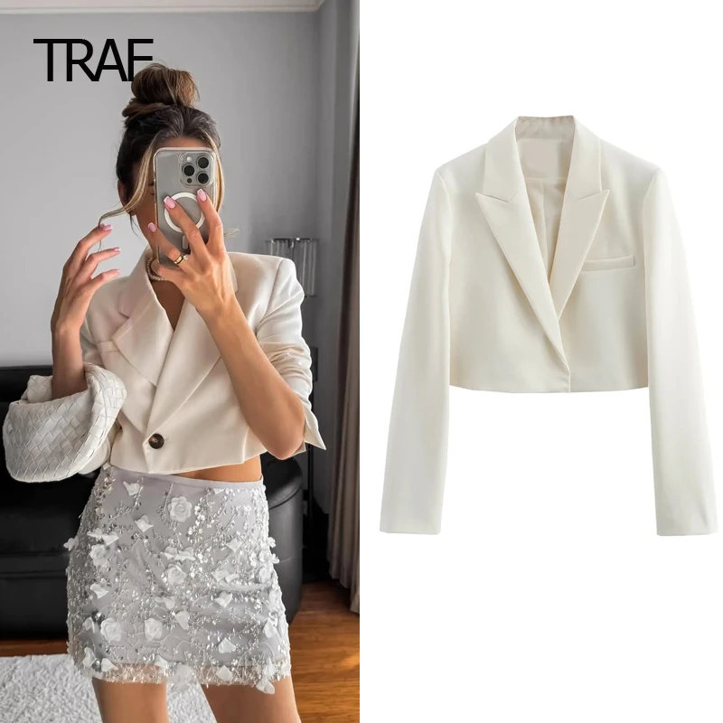 Женский укороченный блейзер с V-образным вырезом и длинным рукавом
Женский укороченный блейзер с V-образным вырезом и длинным рукавом