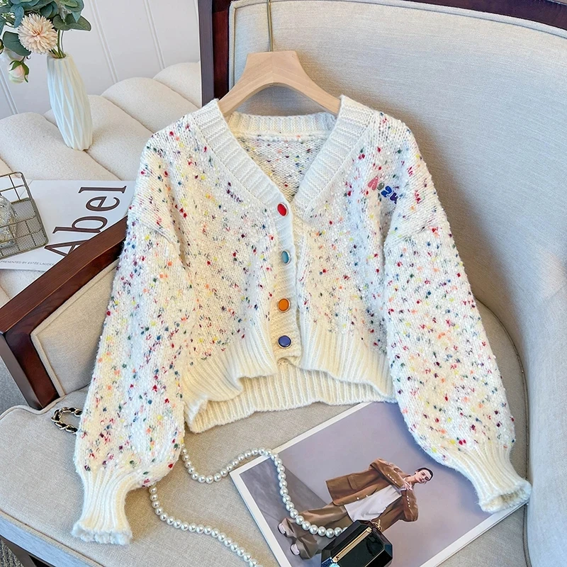 Autumn and Winter Sweet Sweater Coat for Women Loose Temperament V-neck Bubble Long Sleeve Knitted Cardigan Short Top Female
Autumn and Winter Sweet Sweater Coat for Women Loose Temperament V-neck Bubble Long Sleeve Knitted Cardigan Short Top Female