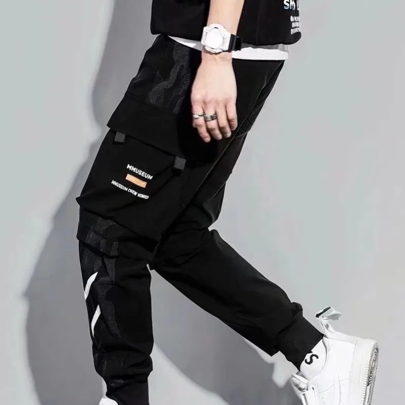 Classic Streetwear Casual Men Ribbons Harem Jogging Pants Male Slim Fit Spring Cargo Pants Multi-Pockets Men Trousers
Classic Streetwear Casual Men Ribbons Harem Jogging Pants Male Slim Fit Spring Cargo Pants Multi-Pockets Men Trousers