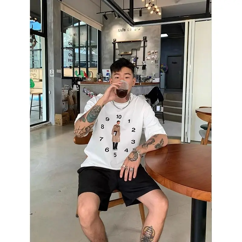 Heavy cotton creative clock character printed short-sleeved T-shirt men's loose casual niche chic trendy men clothing y2k tops
Heavy cotton creative clock character printed short-sleeved T-shirt men's loose casual niche chic trendy men clothing y2k tops