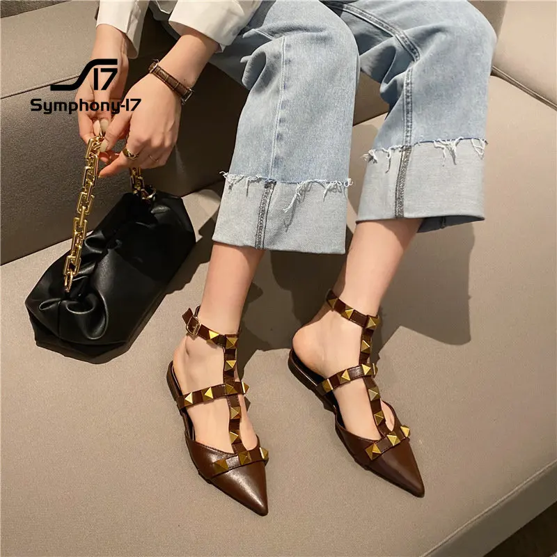 Ankle Strap Sandals Beach Sandals Rivet Mules Pointed Toe Roman Shoes Fashion Flat Roman Sandals Luxury Brand Design
Ankle Strap Sandals Beach Sandals Rivet Mules Pointed Toe Roman Shoes Fashion Flat Roman Sandals Luxury Brand Design