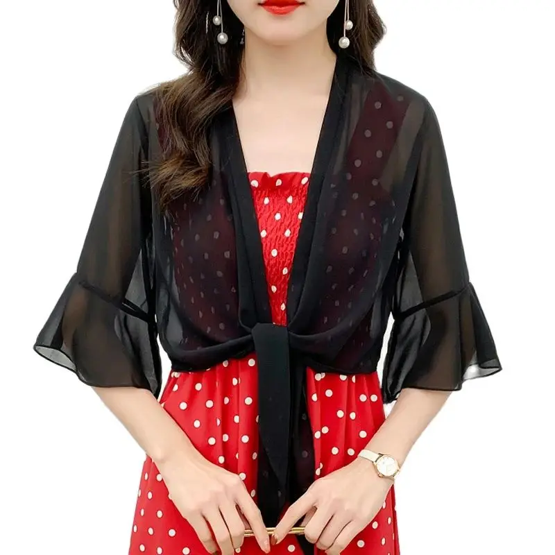 Womens Ladies Soft Wedding Capes Wedding Jacket Wraps Chiffon Shrug Bridal Bolero Long Shawl and Wraps Evening Wedding Cover Up
Womens Ladies Soft Wedding Capes Wedding Jacket Wraps Chiffon Shrug Bridal Bolero Long Shawl and Wraps Evening Wedding Cover Up