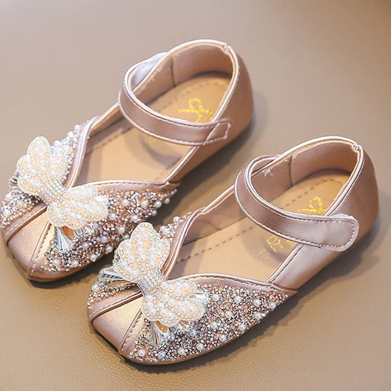 Spring Pearl Soft Bottom Girls Princess Shoes 2023 New Baby Kids Shoes Bow Children's Crystal Shoes Dance Shoes CSH1290
Spring Pearl Soft Bottom Girls Princess Shoes 2023 New Baby Kids Shoes Bow Children's Crystal Shoes Dance Shoes CSH1290