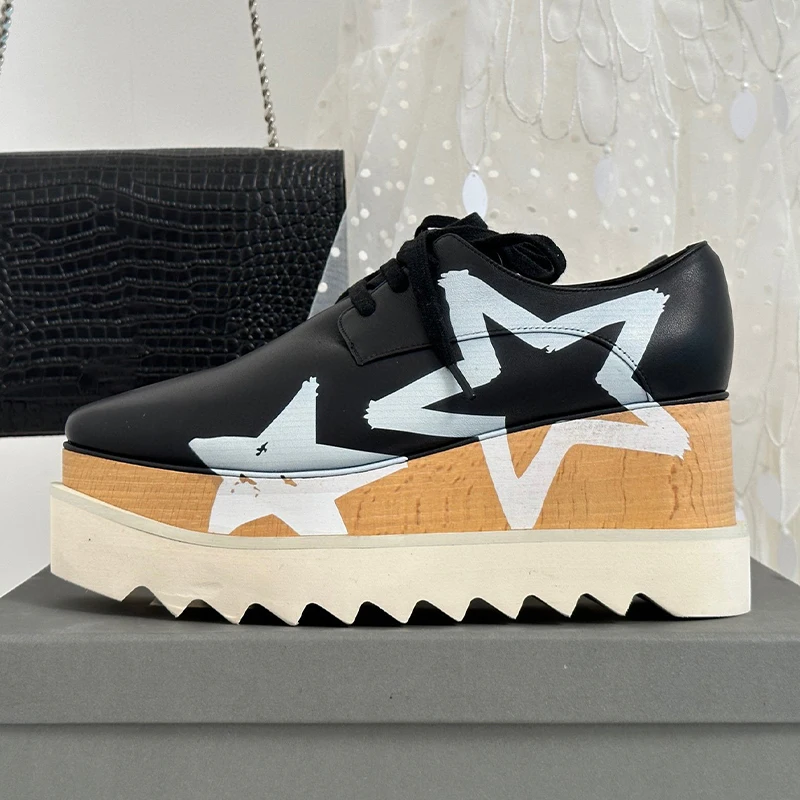 Women Flat Shoes Autumn Winter 2023 Real Leather Upper Square Toe Mixed Colors Height Increasing Sneakers Fashion Women Shoes
Women Flat Shoes Autumn Winter 2023 Real Leather Upper Square Toe Mixed Colors Height Increasing Sneakers Fashion Women Shoes