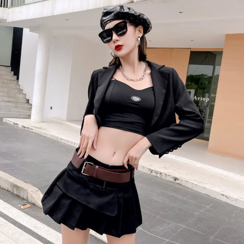 

2022 Low Waist Mini Skirt with Belt Women Sexy Pleated Black Skirts Female Punk Grunge Party Clubwear Mujer Mujer Faldas