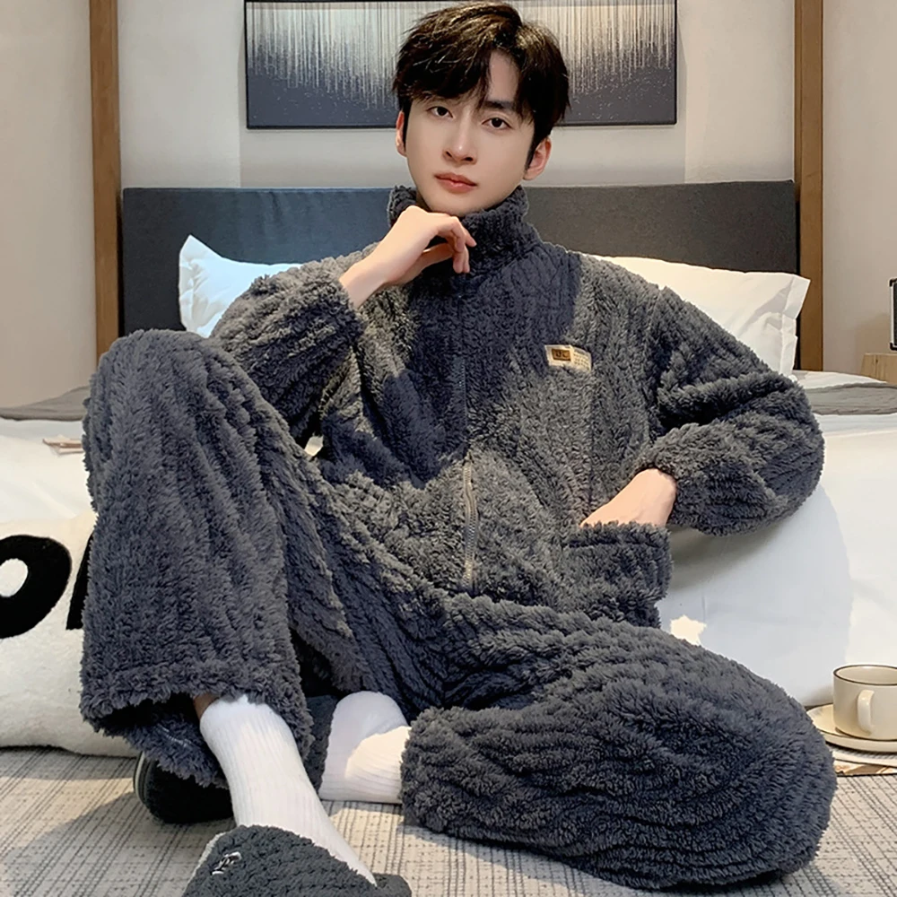 Winter Thicken Flannel Men's Pajamas Set Jacquard Plush Antistatic Warm Sleepwear Big Size Fashion Zipper Pajama for Sleeping
Winter Thicken Flannel Men's Pajamas Set Jacquard Plush Antistatic Warm Sleepwear Big Size Fashion Zipper Pajama for Sleeping