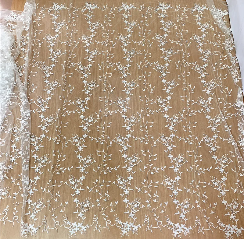 1 Yard Embroidery Lace Applique Sewing Flower Fabric Collar Patch Wedding Gown Bridal Dress DIY
1 Yard Embroidery Lace Applique Sewing Flower Fabric Collar Patch Wedding Gown Bridal Dress DIY