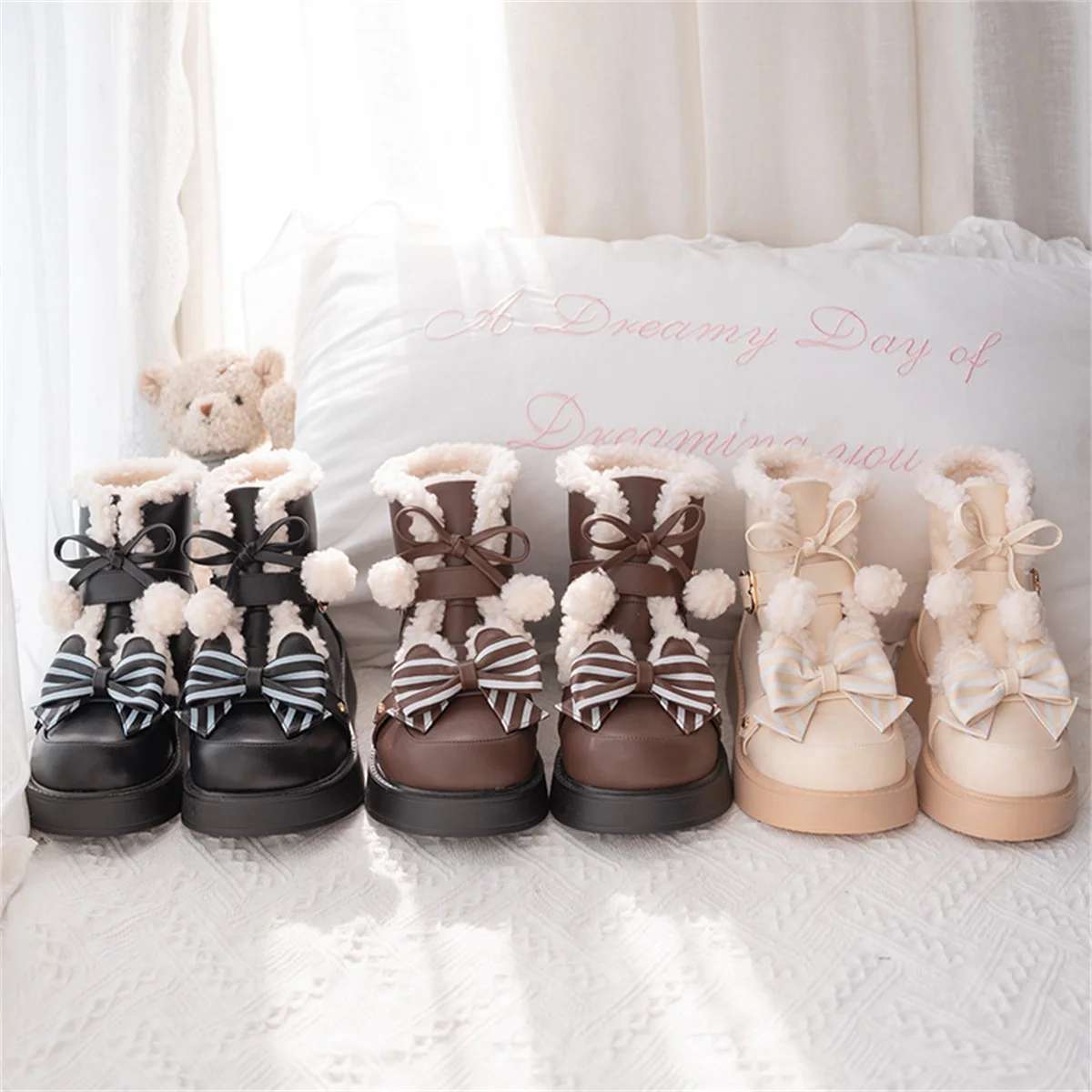 

Japanese Style Cute Girls Shoes Kawaii Lolita Winter Suede Warm Round Head Thick Soles Stripes Bow Pu 2.5-3.5cm Booties Shoes