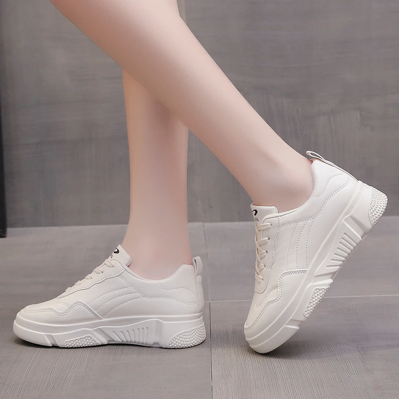 Fashion Little White Shoes Platform Lace Up Casual Sneakers Designer Shoes for Men and Women Sneakers Women's Vulcanized Shoes
Fashion Little White Shoes Platform Lace Up Casual Sneakers Designer Shoes for Men and Women Sneakers Women's Vulcanized Shoes