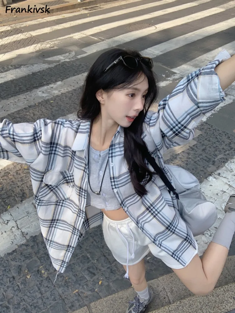 Женские весенние клетчатые куртки, универсальные милые мешковатые модные офисные дамские художественные Молодежные повседневные куртки для колледжа в Корейском стиле с длинным рукавом
Женские весенние клетчатые куртки, универсальные милые мешковатые модные офисные дамские художественные Молодежные повседневные куртки для колледжа в Корейском стиле с длинным рукавом