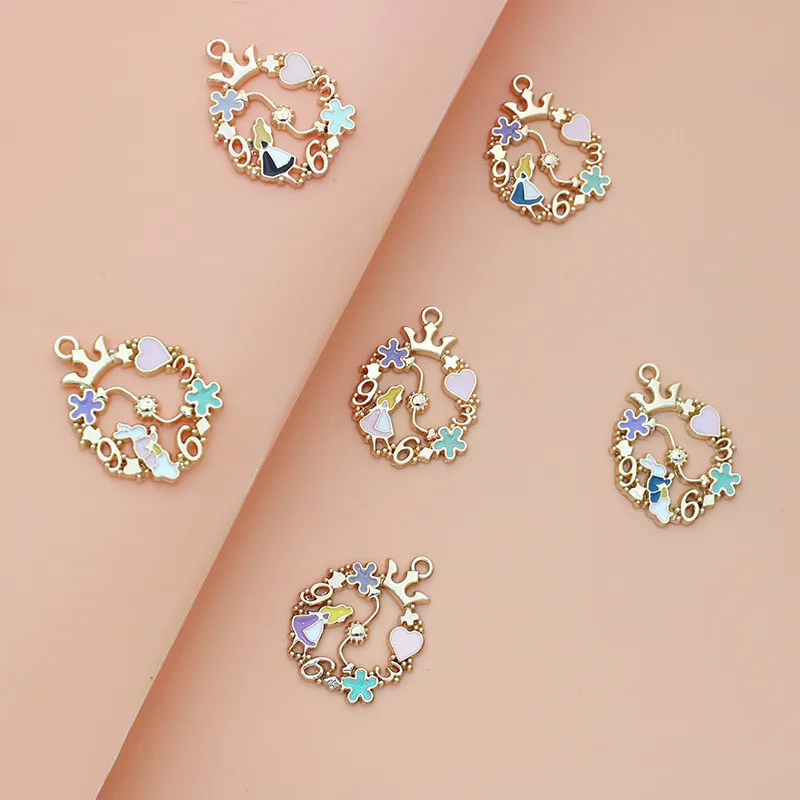 10pcs New Crown Round Wreath Watch Girl Charm DIY Accessories Earrings Necklace Handcrafts Keychain Jewelry Making Findings
10pcs New Crown Round Wreath Watch Girl Charm DIY Accessories Earrings Necklace Handcrafts Keychain Jewelry Making Findings