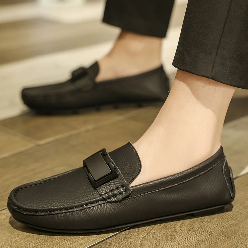 Genuine Leather Men Casual Shoes slip on Luxury Brand Men Loafers fashion Moccasins Breathable Italian Shoes men Chaussure Homme
Genuine Leather Men Casual Shoes slip on Luxury Brand Men Loafers fashion Moccasins Breathable Italian Shoes men Chaussure Homme